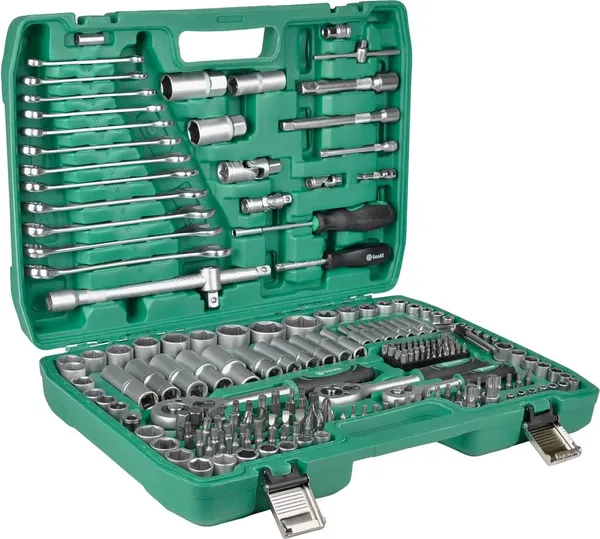 Изображение товара Универсальный набор инструментов БелАК Мастер БАК07013 (216 предметов)