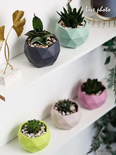 Изображение товара Кашпо La Decoro Топаз (450мл, нефрит)