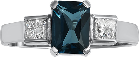 Изображение товара Кольцо из белого золота Кристалл CN69200226773 (р.17.5, с бриллиантами и топазом)