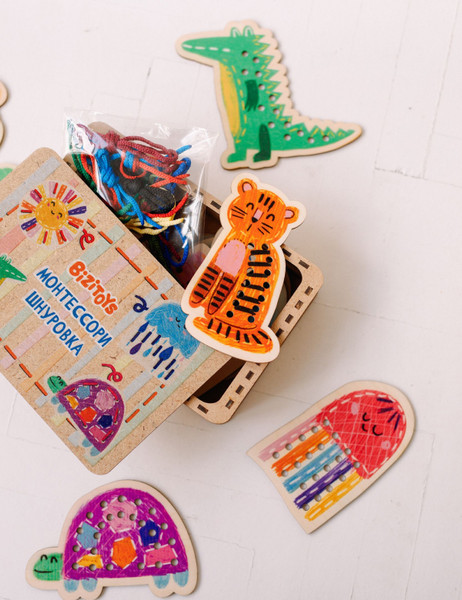 Изображение товара Развивающий игровой набор Bizitoys Шнуровка / 2114.01