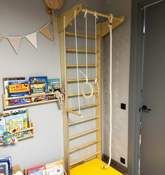 Изображение товара Шведская стенка Крепыш 01ТР (базовая комплектация, лак)