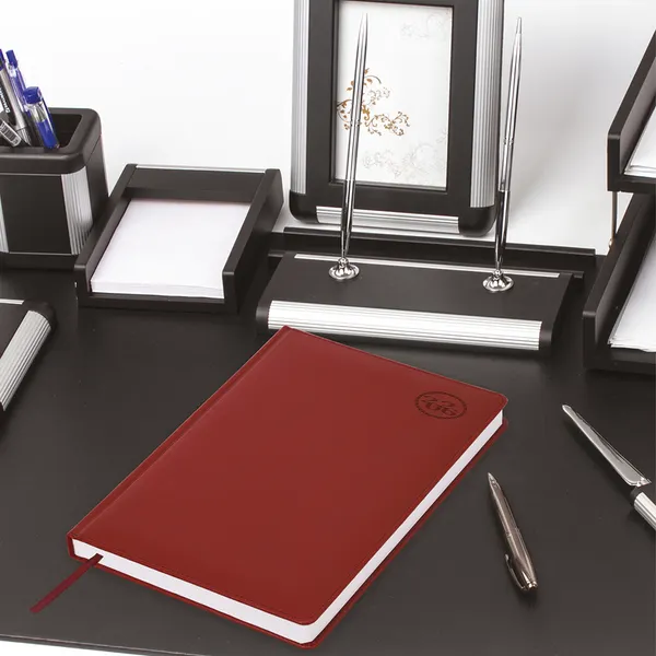 Изображение товара Ежедневник Brauberg 2026 / 117240 (бордовый)