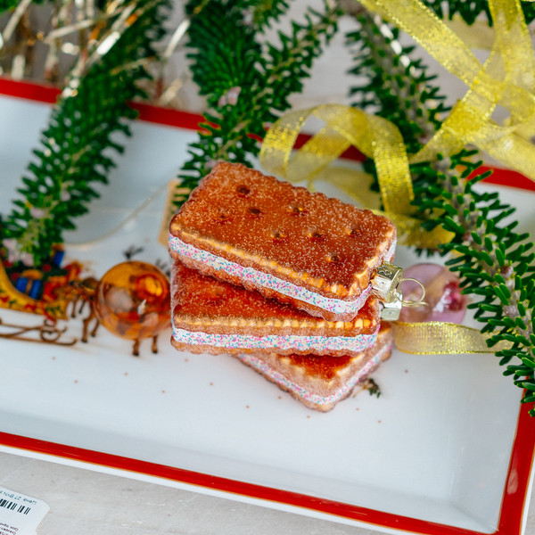 Изображение товара Елочная игрушка Inge's Christmas Figural Glass Ornaments Печенье-сэндвич / 64998H120