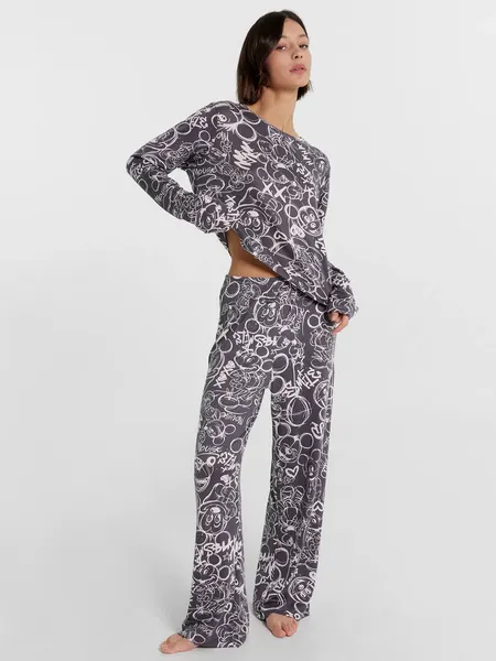 Изображение товара Комплект домашней одежды Mark Formelle 592468-1 (р.164/170-104-110, граффити на графите)