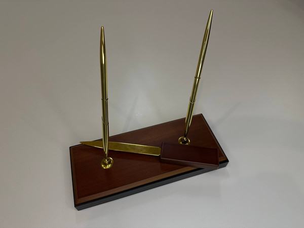 Изображение товара Настольный набор Wenzhou Bochenxuan Crafts 594384 (8пр, орех)