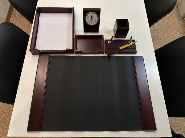 Изображение товара Настольный набор Wenzhou Bochenxuan Crafts 558373 (7пр, красное дерево)