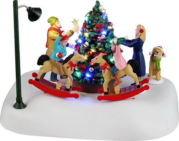 Изображение товара Световая фигурка Lemax Caddington Village Качаясь вокруг рождественской елки / 44321