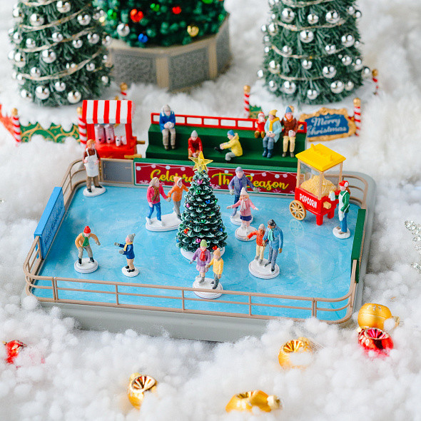 Изображение товара Световая фигурка Lemax Открытый каток / 14871-EU