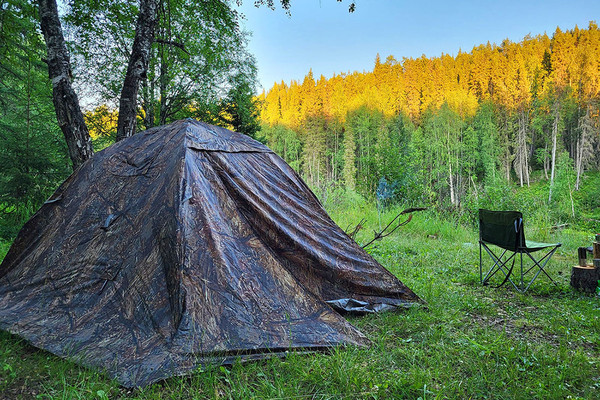 Изображение товара Палатка Берег Спутник-3 (трехместная, четырехлучевая, двухслойная)