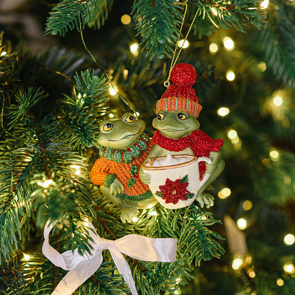 Изображение товара Елочная игрушка Kurt S. Adler Christmas 2025 Лягушка / E1064