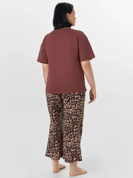 Изображение товара Пижама Mark Formelle 592595 (р.164/170-104-110, горячий шоколад/леопард на песочном)