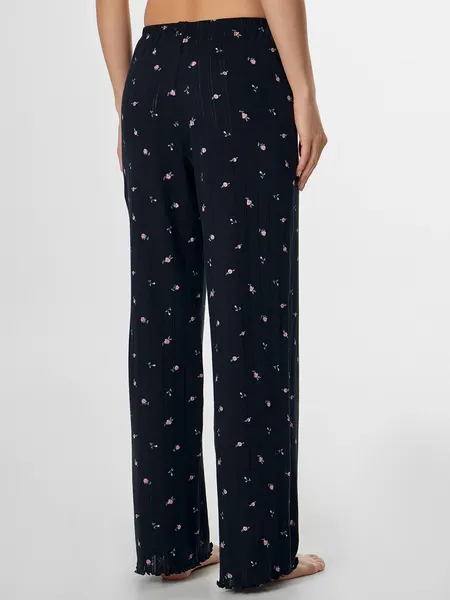 Изображение товара Пижама Mark Formelle 592613 (р.164/170-92-98, розочки на черном)