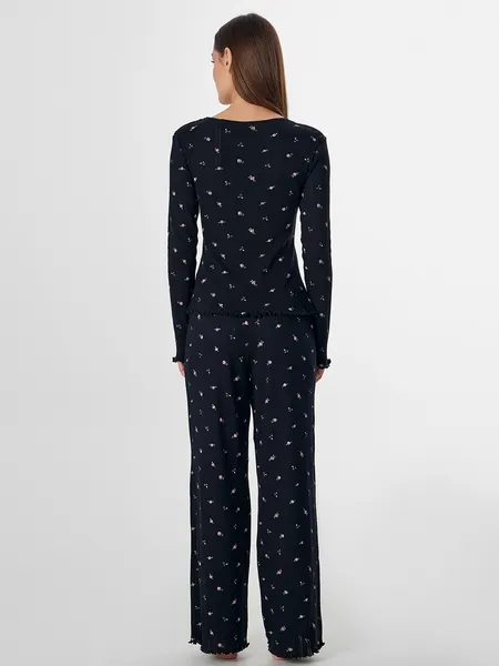 Изображение товара Пижама Mark Formelle 592613 (р.164/170-92-98, розочки на черном)