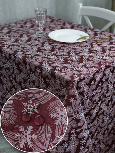 Изображение товара Скатерть Моготекс Красные морозные ветки 02ШС8-14-КВ рис.2634/010101 (220x150)