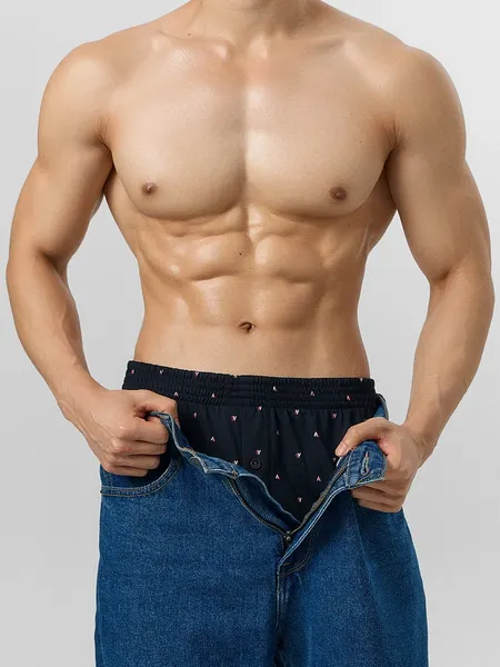 Изображение товара Трусы мужские Mark Formelle 411152 (р.106-116, узор на черном-1)