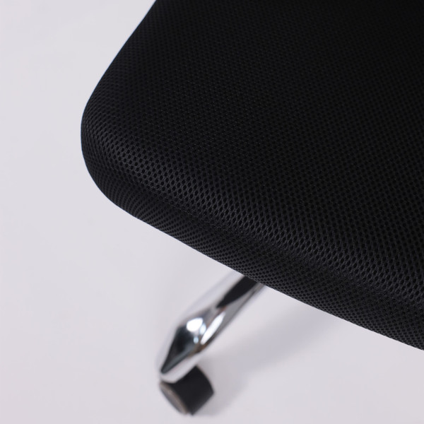 Изображение товара Кресло офисное AksHome Iris Chrome DMS (хром/черный)