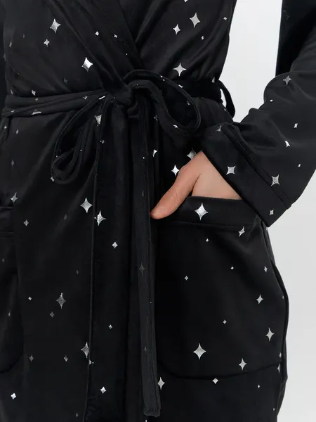 Изображение товара Халат Mark Formelle 552293 (р.164/170-88-94, звезды на черном)