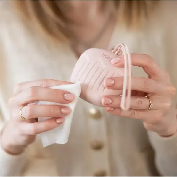 Изображение товара Контейнер для пустышки BabyOno 1656/02 (розовый)