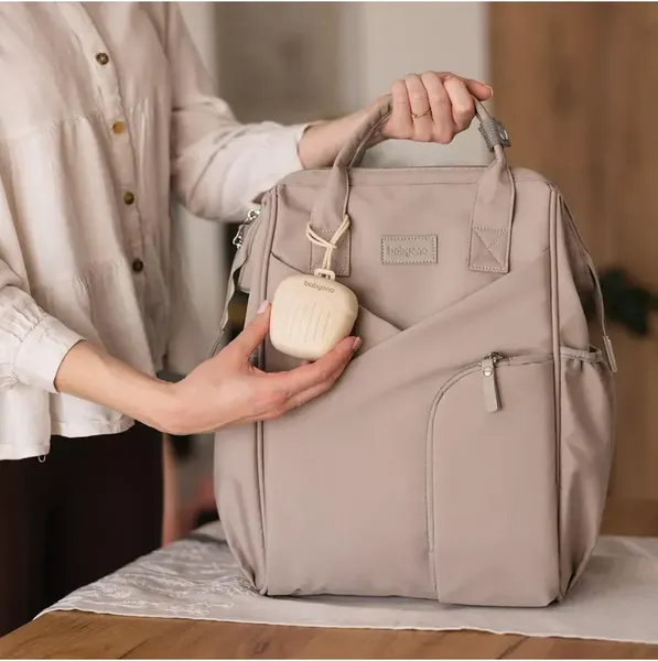 Изображение товара Контейнер для пустышки BabyOno 1656/03 (бежевый)