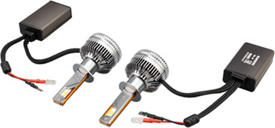 Изображение товара Комплект автомобильных ламп Skyway S08201666 (2шт)