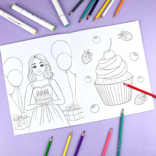 Изображение товара Раскраска Феникс+ Для девочек. С наклейками / 72632