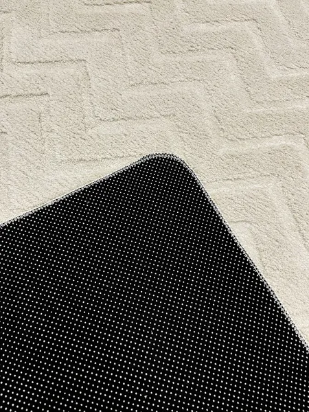 Изображение товара Покрытие напольное тафтинговое Champion Carpet 1.6x2.3 (Barni Zigzag-Cream)