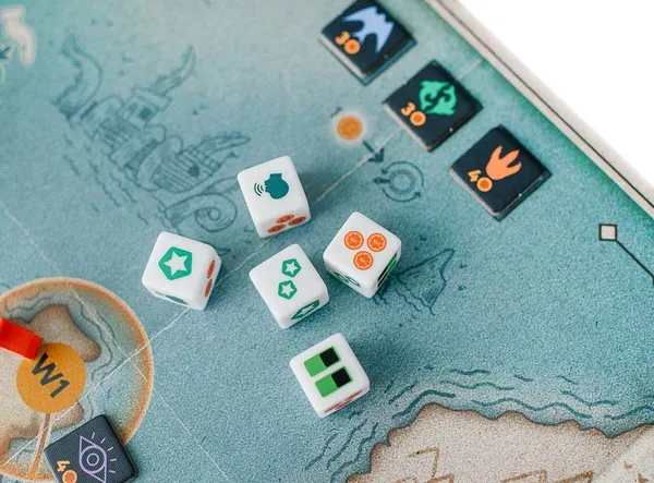 Изображение товара Настольная игра Стиль Жизни Криптиды. В поисках мифических существ / 325250
