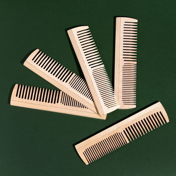 Изображение товара Расческа Sima-Land Деревянная под нанесение №2 / 2628554