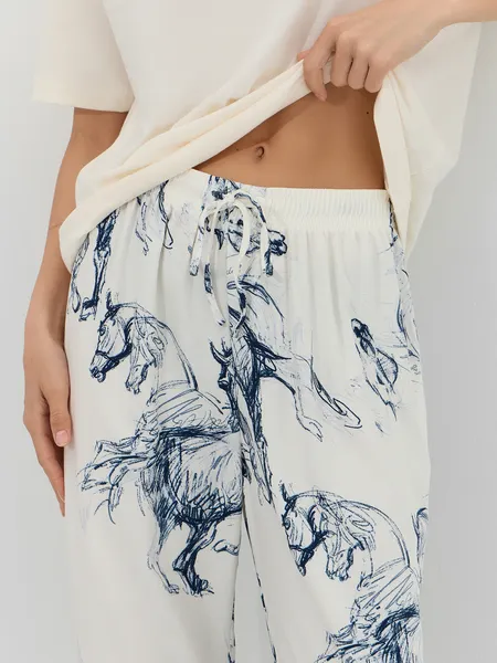 Изображение товара Пижама Mark Formelle 592541 (р.164/170-88-94, молочный/лошади на молочном)