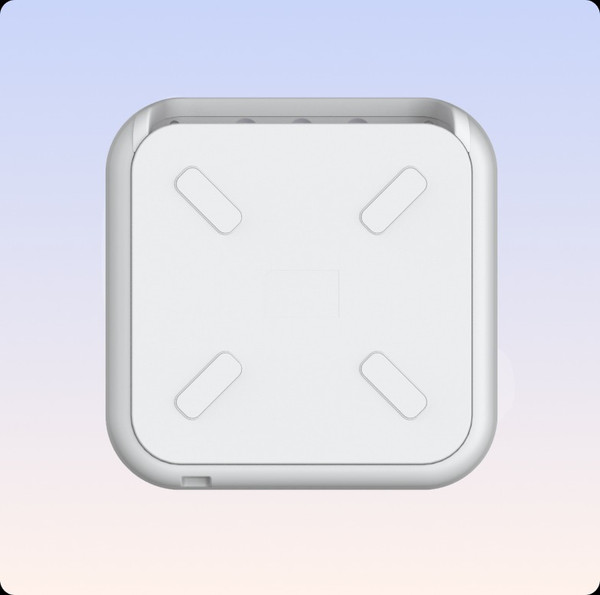 Изображение товара UV/LED лампа для маникюра RaY Basic (белый)