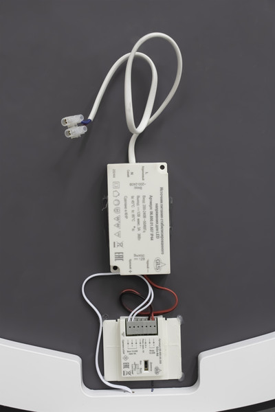 Изображение товара Зеркало Sansa Париж OV-S 900x700 LED