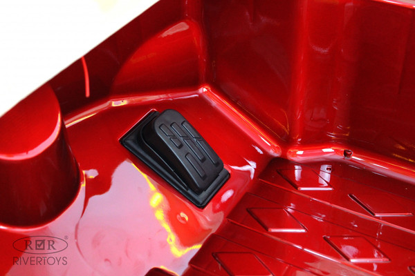 Изображение товара Детский автомобиль RiverToys М333БХ 4WD (красный глянец)