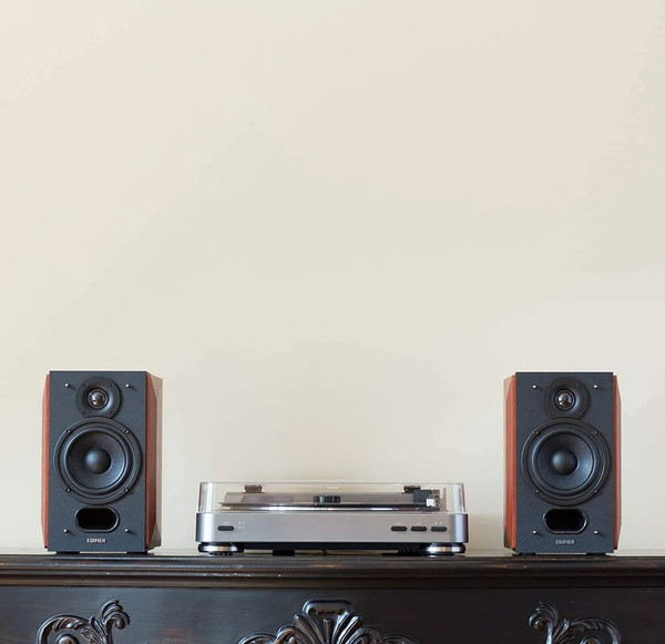 Изображение товара Мультимедиа акустика Edifier P17 (коричневый)