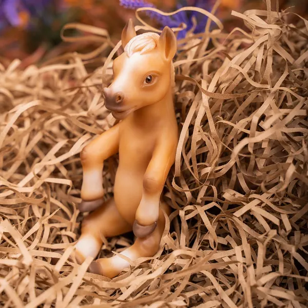 Изображение товара Фигурка коллекционная Magic Manufactory Magic history Лошадь (бежевый)