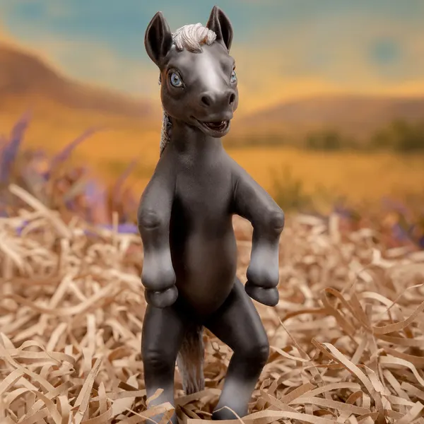 Изображение товара Фигурка коллекционная Magic Manufactory Magic history Лошадь (черный)