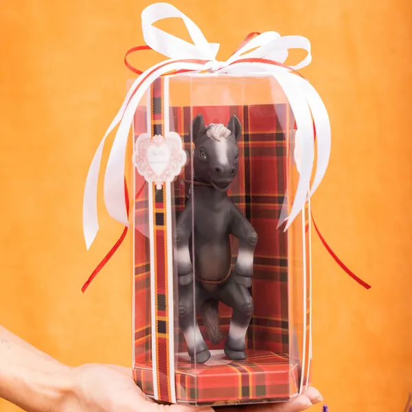 Изображение товара Фигурка коллекционная Magic Manufactory Magic history Лошадь (черный)