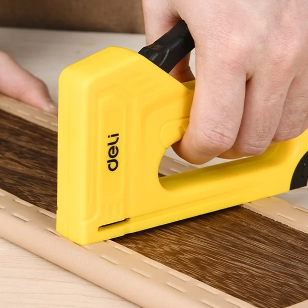 Изображение товара Степлер для укладки труб теплого пола Deli EDL238002 (желтый)