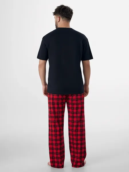 Изображение товара Комплект домашней одежды Mark Formelle 591039 (р.100-90-182/188, черный/черная клетка на красном)