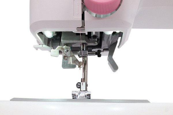 Изображение товара Швейная машина Leader Majestic 395E