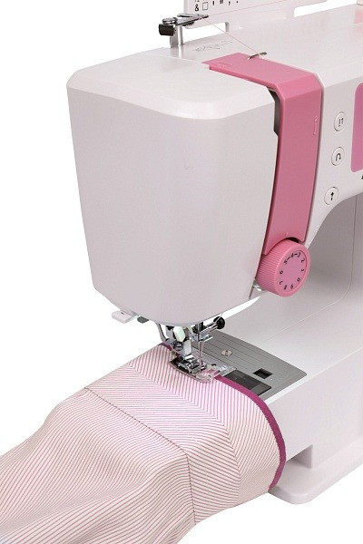 Изображение товара Швейная машина Leader Majestic 395E