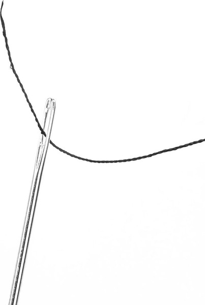 Изображение товара Швейный набор Develia 609622 (200м, черный)