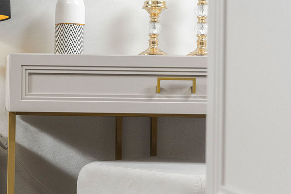 Изображение товара Туалетный столик Ангстрем Дольче спальня ДЛ-500.11 (кашемир серый)