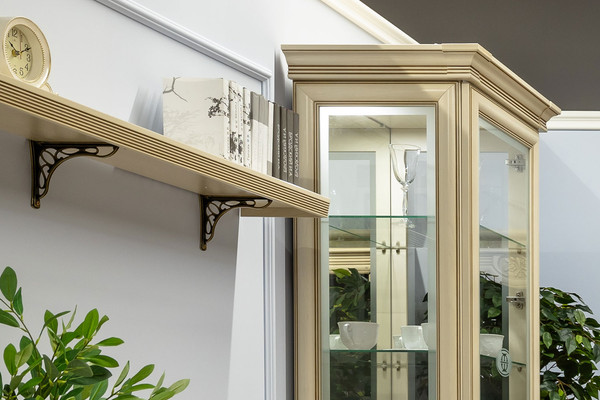 Изображение товара Шкаф с витриной Ангстрем Изотта гостиная ИТ-224.29 исп.29 (валенсия)