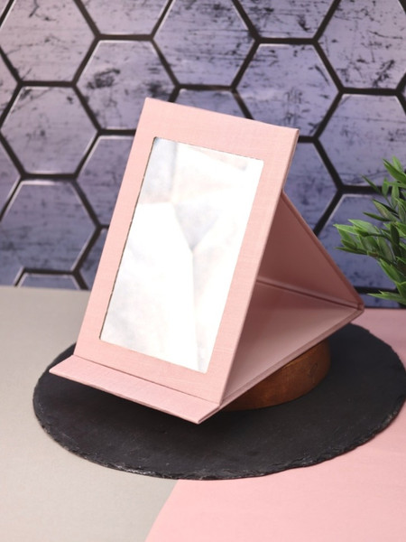 Изображение товара Зеркало косметическое ILikeGift Hello world 133B-02 (pink)