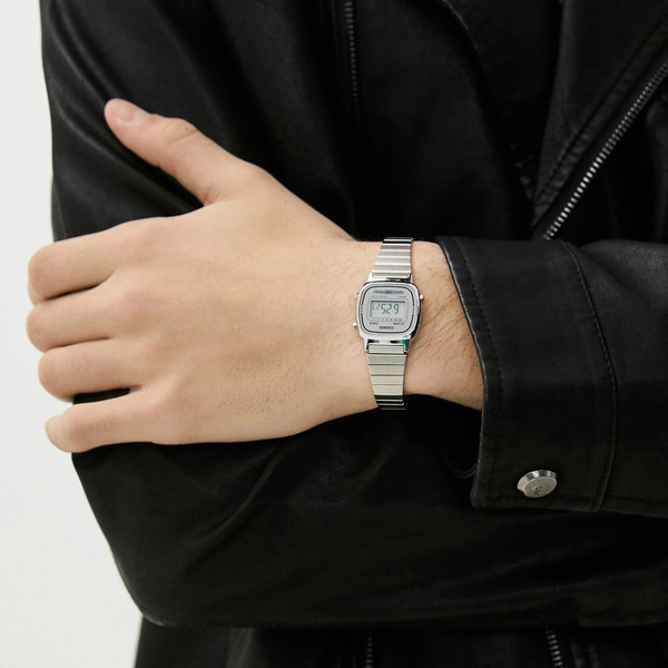 Изображение товара Часы наручные женские Casio LA-670WEA-7E