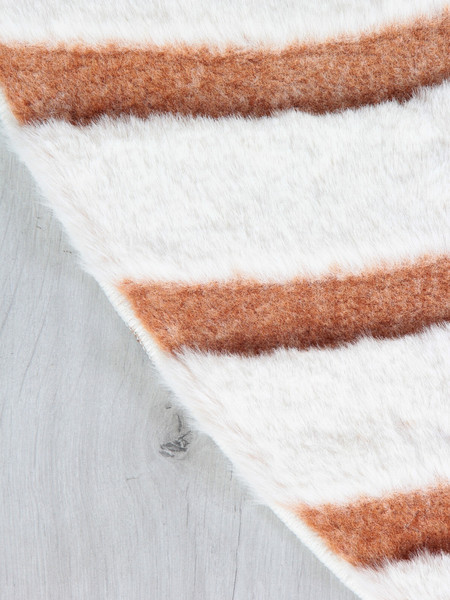 Изображение товара Коврик PIXEL Rabbit Carving PX4005-DAIRE-CREAM-TERRA (1.2x1.2)