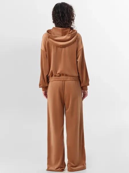 Изображение товара Комплект домашней одежды Mark Formelle 592632 (р.164/170-84-90, жженый сахар)