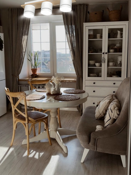 Изображение товара Люстра Aitin-Pro X4516/3 (белый/дерево)