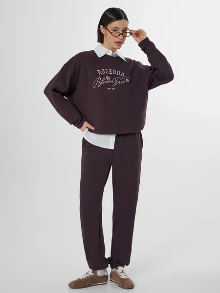 Изображение товара Комплект одежды Mark Formelle 192017 (р.164/170-88-94, коричневый/634-D вышивка)