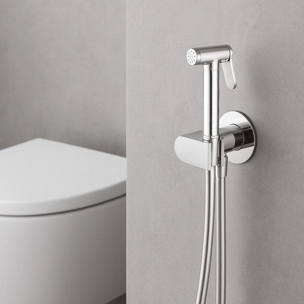 Изображение товара Унитаз напольный Lauter W09 P-TRAP 21900002 + гигиенический душ Breez 21GN7071CH (горизонтальный выпуск)